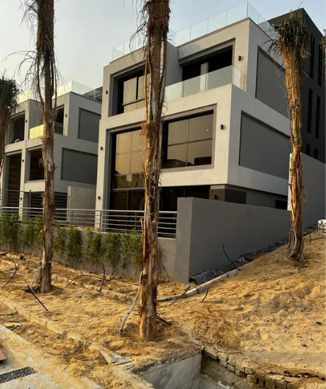 فيلا استلام فوري بالتقسيط 5 سنين في لافيستا الشروق Lavista El patio