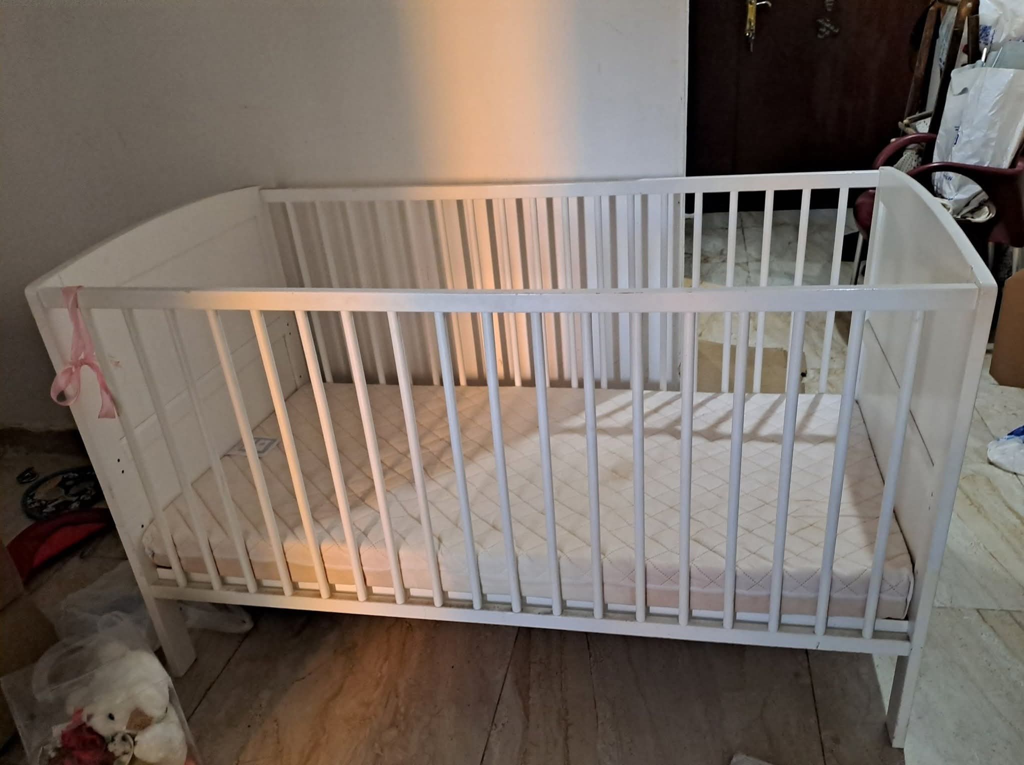 سرير اطفال من مذكرير