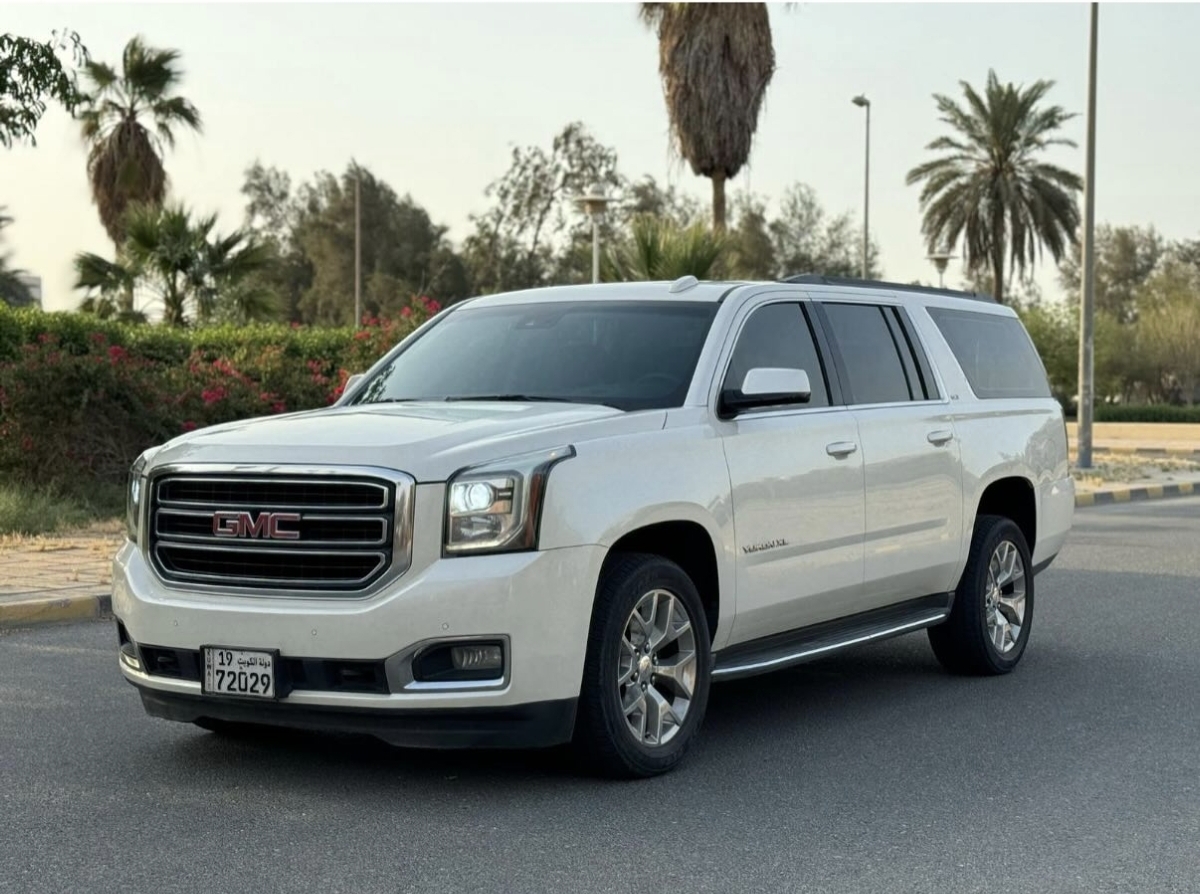 XL SLT للبيع يوكن   درجه اولی  موديل 2016  عداد 310 الف  اللون صدفي بداخليه جلد بيج  بحاله ممتازه))