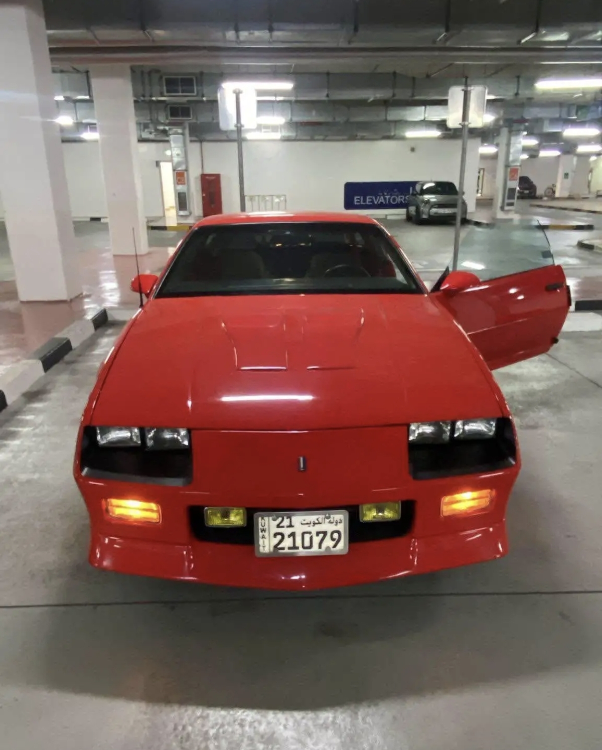 للبيع كمارو ١٩٩١ نظيف جدا