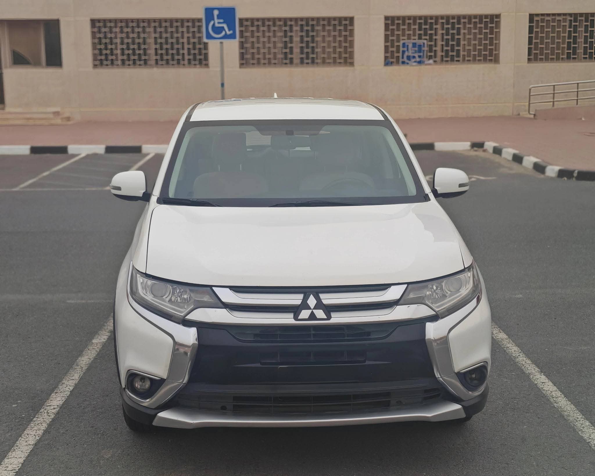 متسوبيشي اوتلاندر 2018 ماشي 120 الف