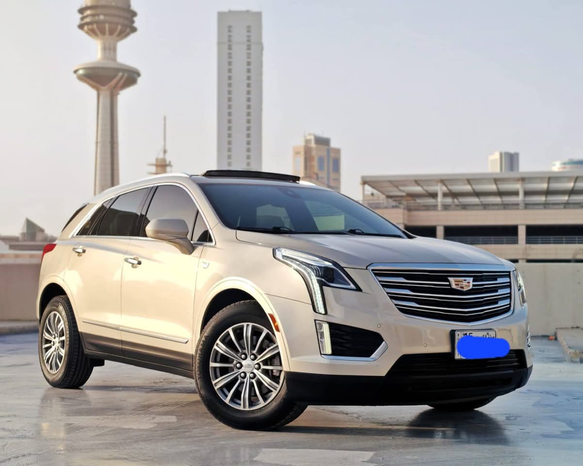 كاديلاك XT5 2017