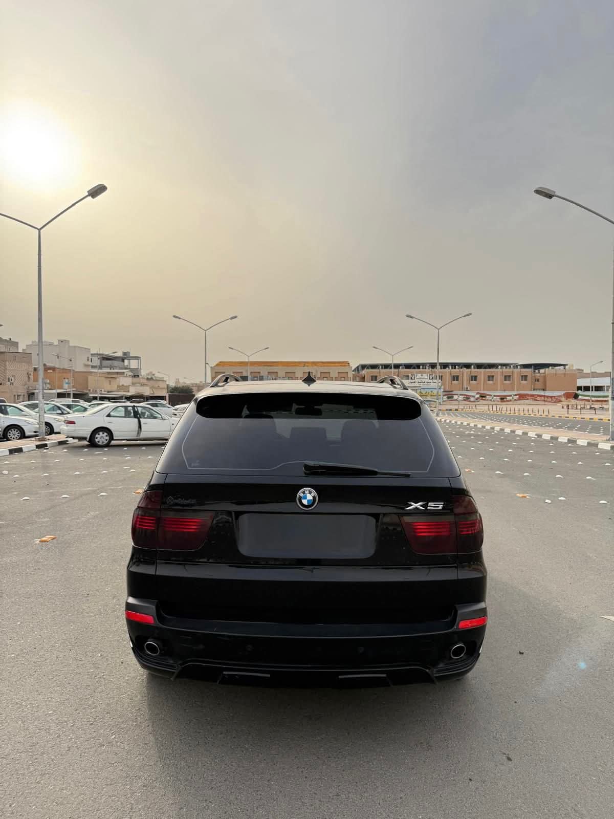 بي إم دبليو BMW x5 2009 - للبيع - صورة 5