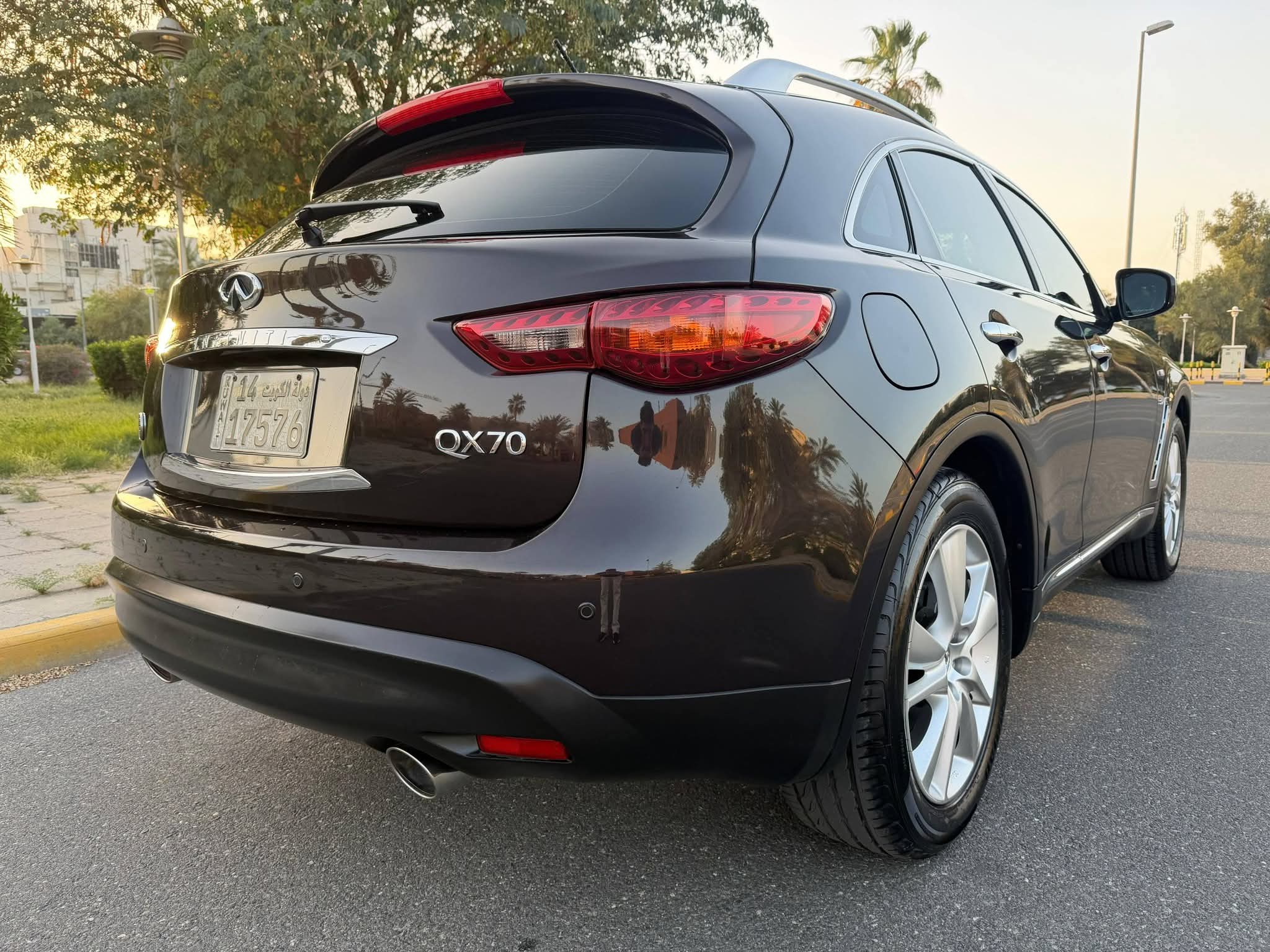 للبيع جيب انفنتي QX70S مديل ٢٠١٦ - صورة 7