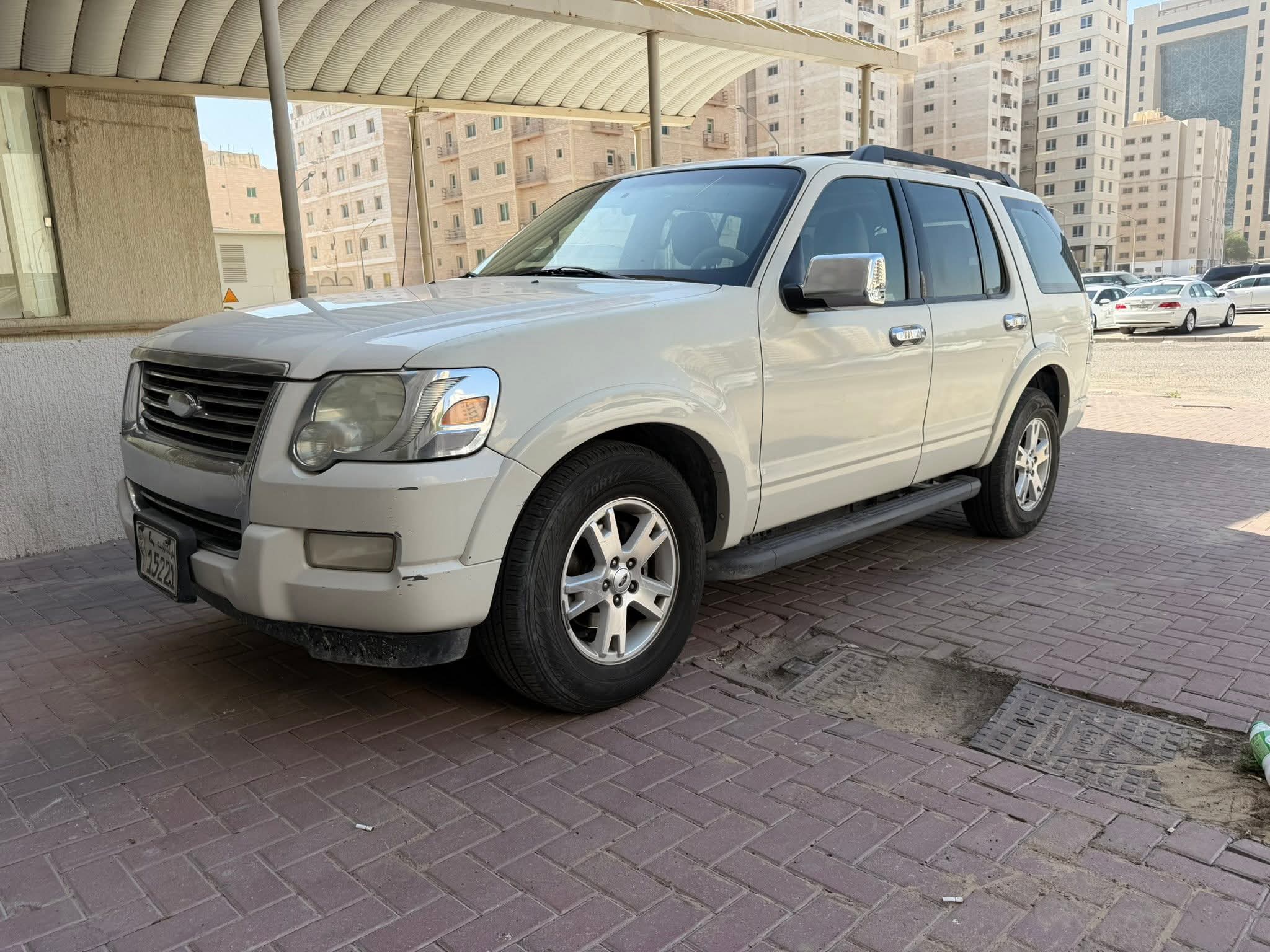 للبيع جيب فورد أكسبلور موديل 2010