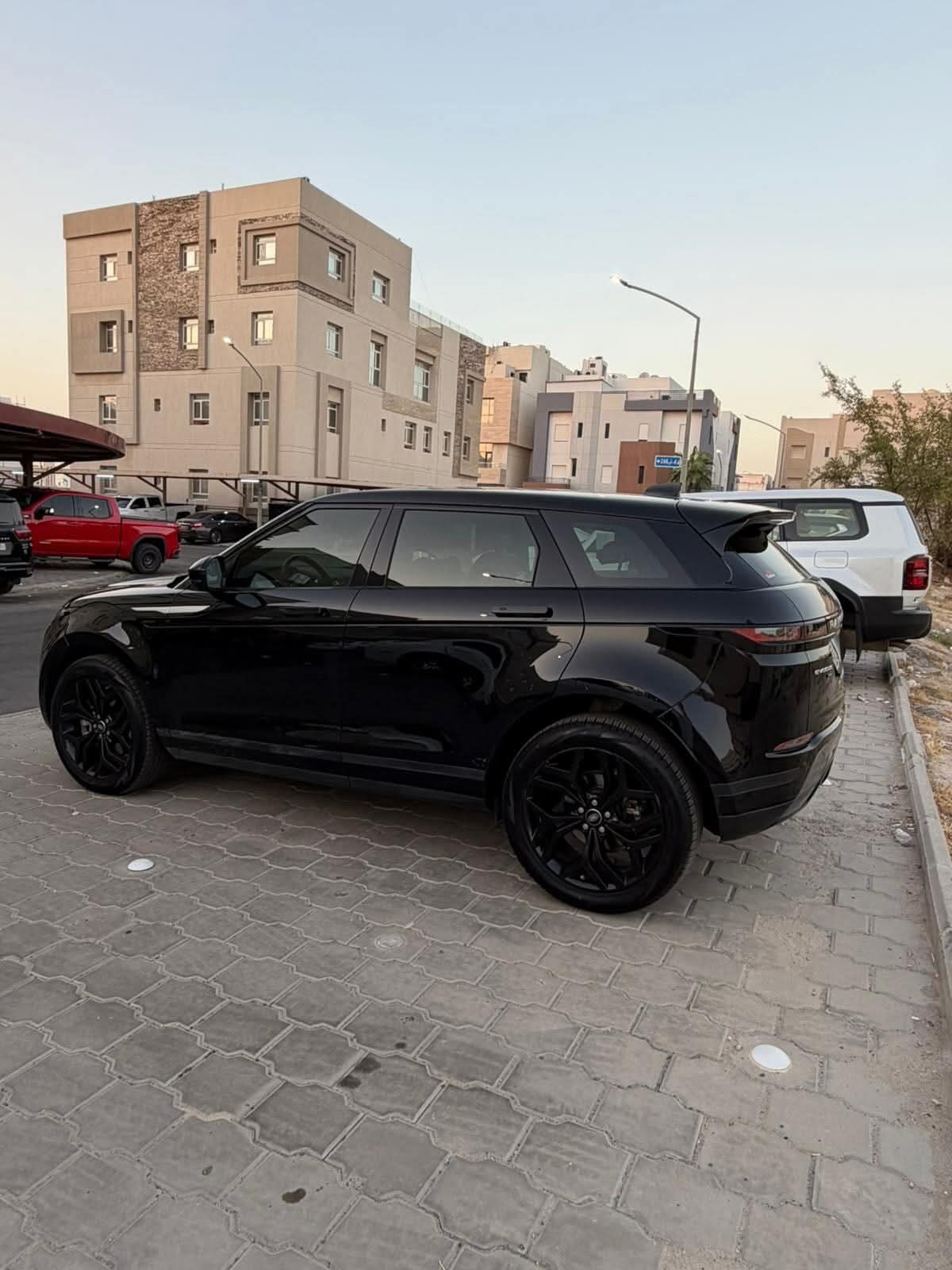 للبيع رنج ايفوك 2020 - صورة 2