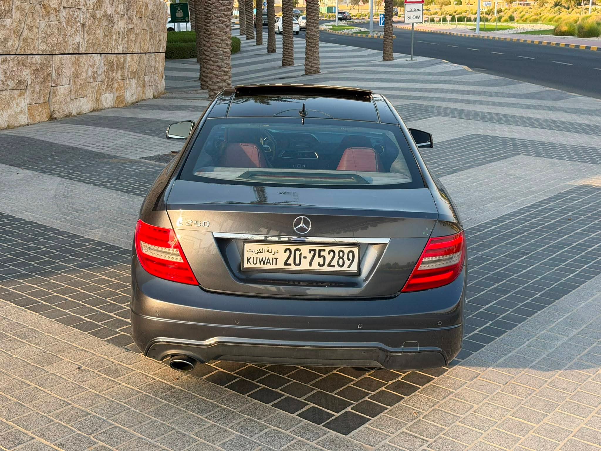 للبيع سياره مرسيدس C250 مديل ٢٠١٤ - صورة 7