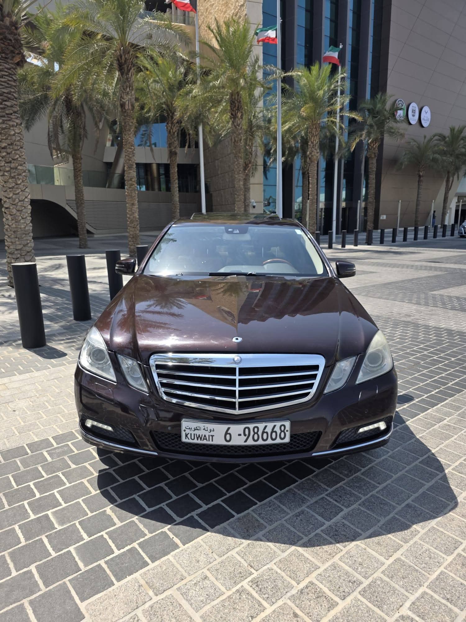 للبيع سياره مرسيدس E350 مديل ٢٠١٠ - صورة 9