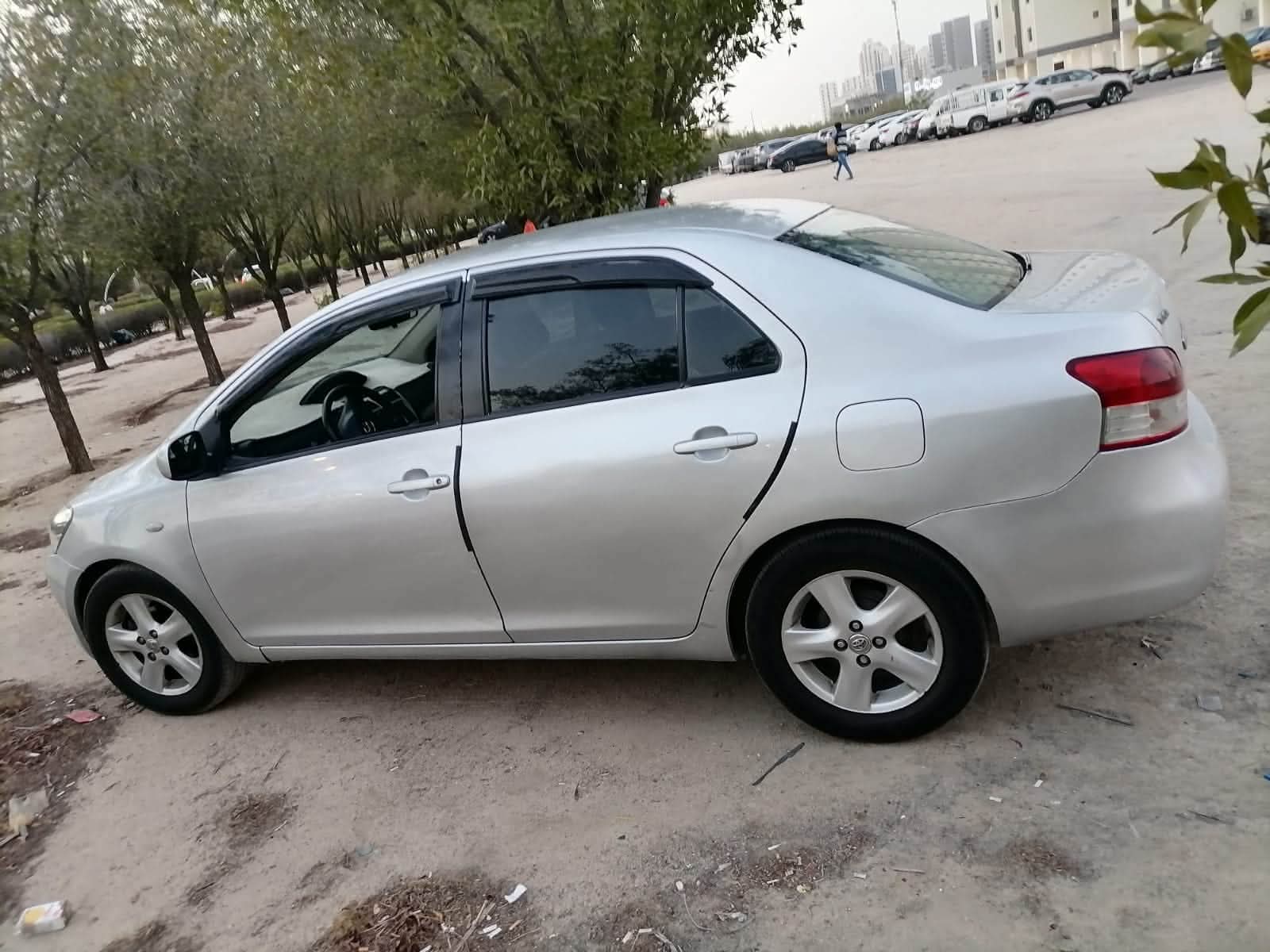 للبيع يارس 2008