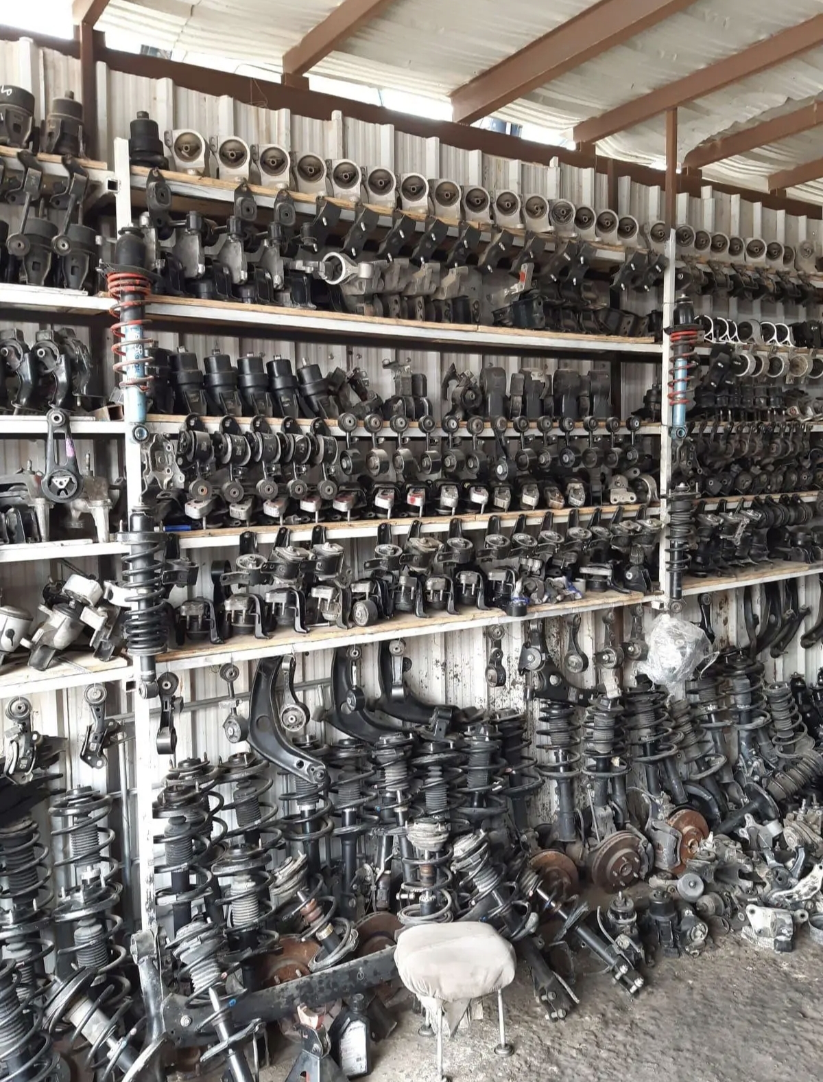 توفير قطع غيار السيارات من سكراب السالمي مع التوصيل داخل الكويت