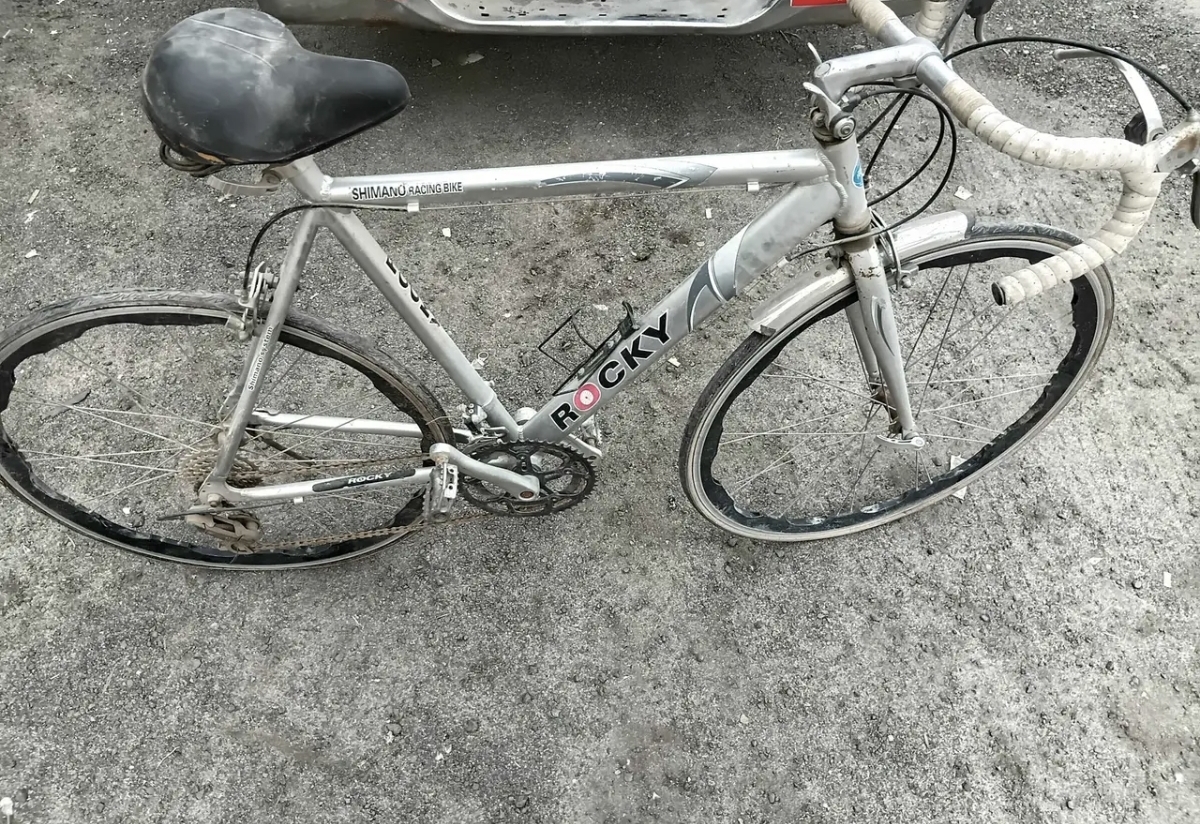 قاري سبق وقاي بثلاث عجلات و قاري صغير